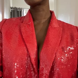 𝒁𝑨𝑹𝑨 𝑺𝒆𝒒𝒖𝒊𝒏 𝑩𝒍𝒂𝒛𝒆𝒓 🔥